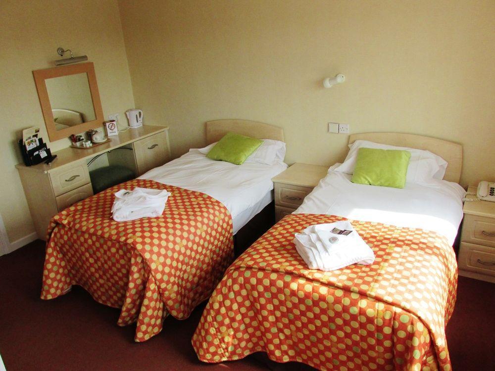 Fourcroft Hotel Tenby Esterno foto